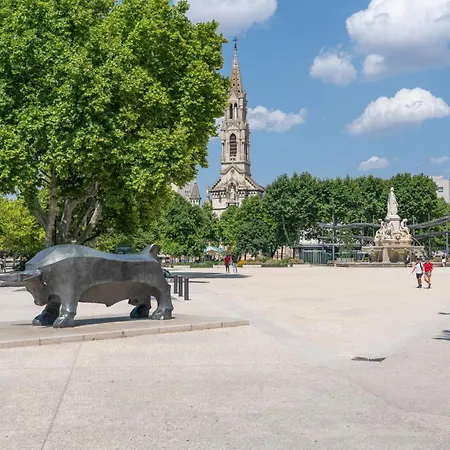 Le Petit Pasteur Yourhosthelper Nîmes