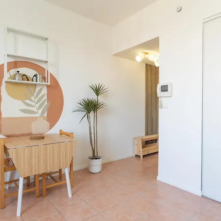 Lägenhet Le Petit Pasteur Yourhosthelper Nîmes