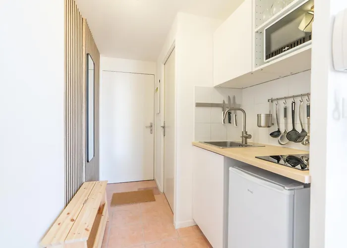 Le Petit Pasteur Yourhosthelper Lägenhet *