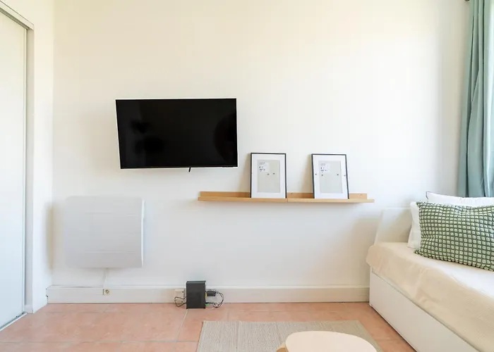 Le Petit Pasteur Yourhosthelper Lägenhet *